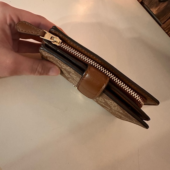 Coach Wallet - Picture 3 of 4